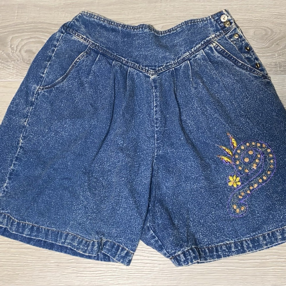 Vintage 80's/90's Elastic Waist Pretty Bleu Embellished Denim Shorts Sz M